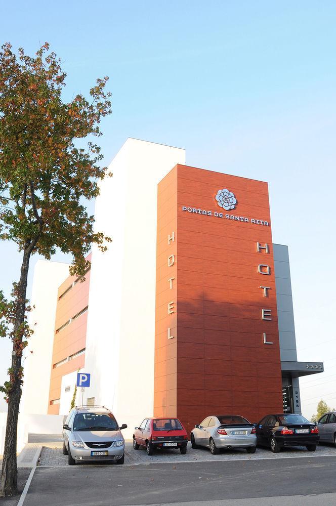 Hotel Portas De Santa Rita แอร์เมอซินเดอ ภายนอก รูปภาพ