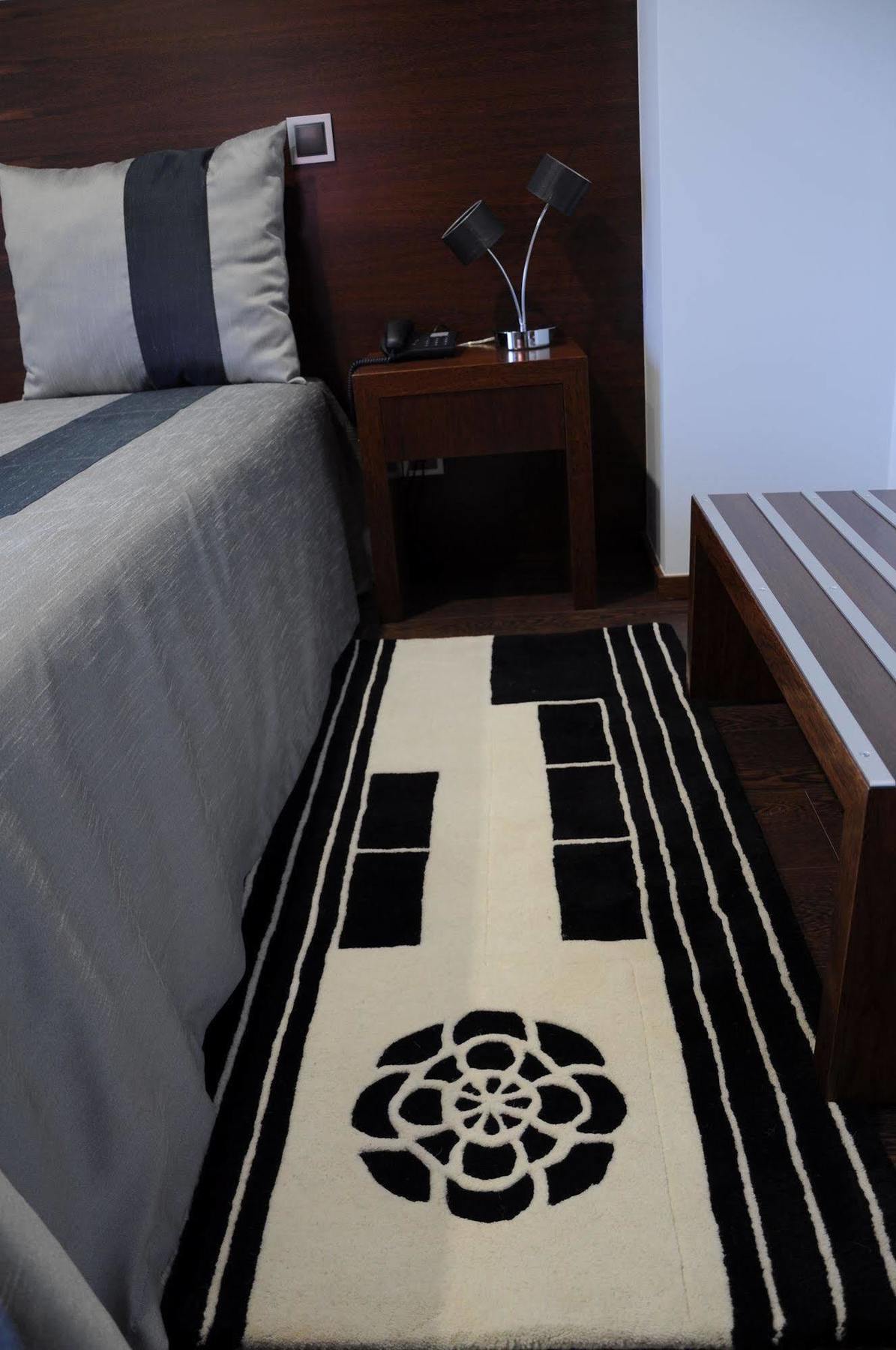 Hotel Portas De Santa Rita แอร์เมอซินเดอ ภายนอก รูปภาพ